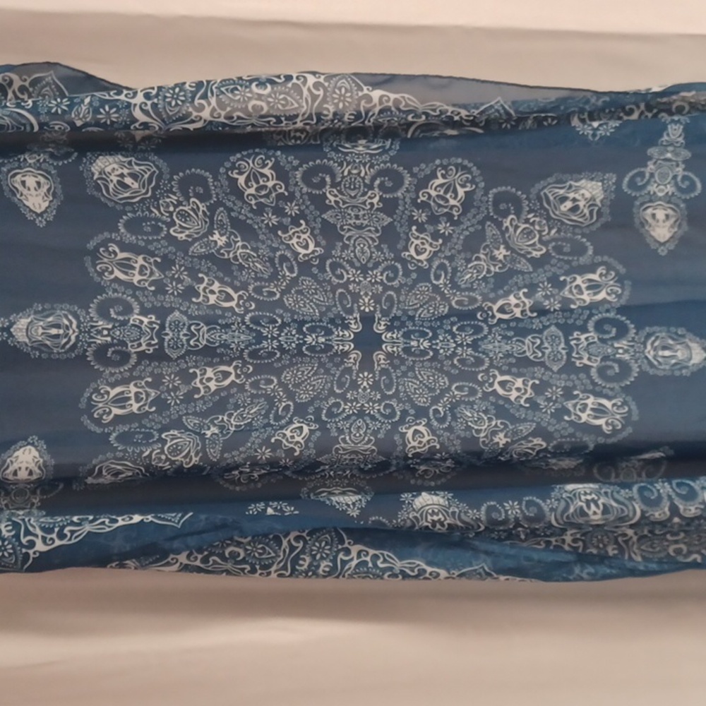Blue Patterned Semi-Sheer Patterned Scarf Shawl 2… - image 7